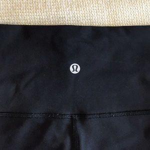 black align luluemon leggings 25”